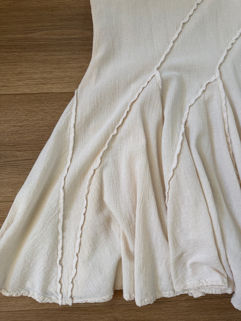 Sleeveless Cream V-Neck Maxi Dress - Picture 7 of 9
